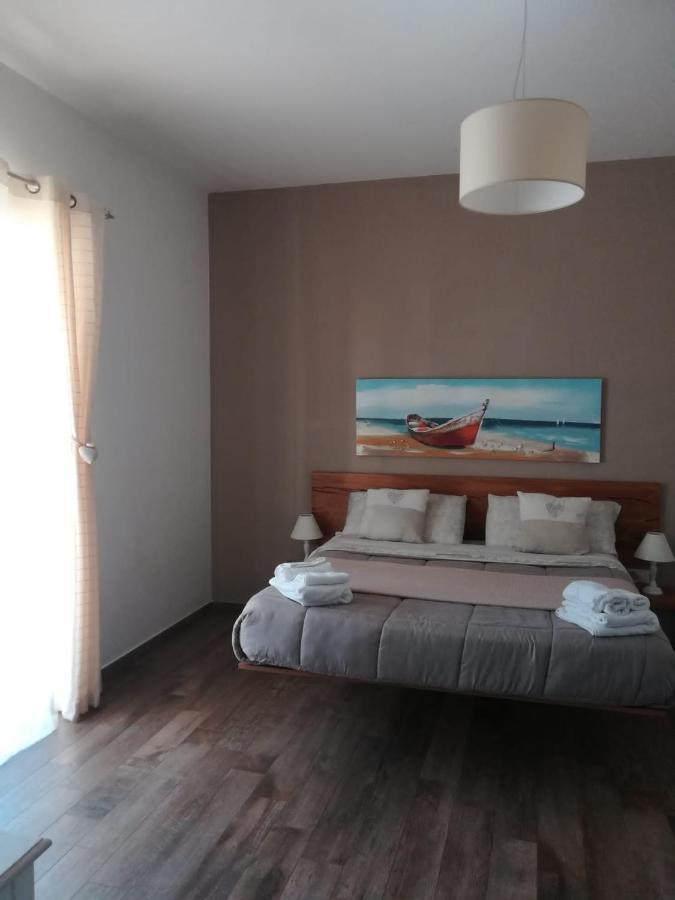 Bed and Breakfast Etesia Ольбія Екстер'єр фото