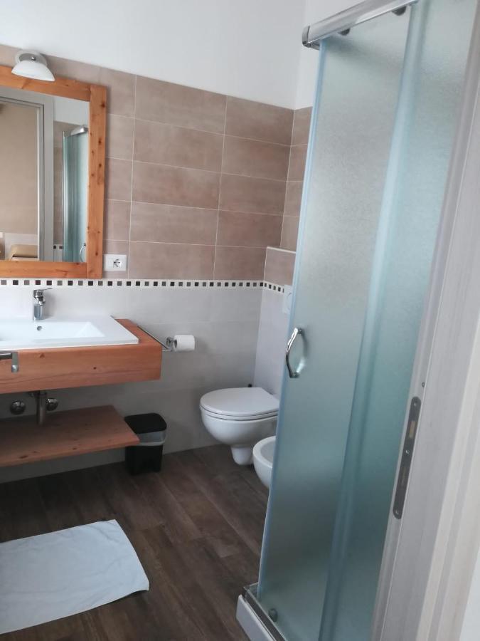 Bed and Breakfast Etesia Ольбія Екстер'єр фото
